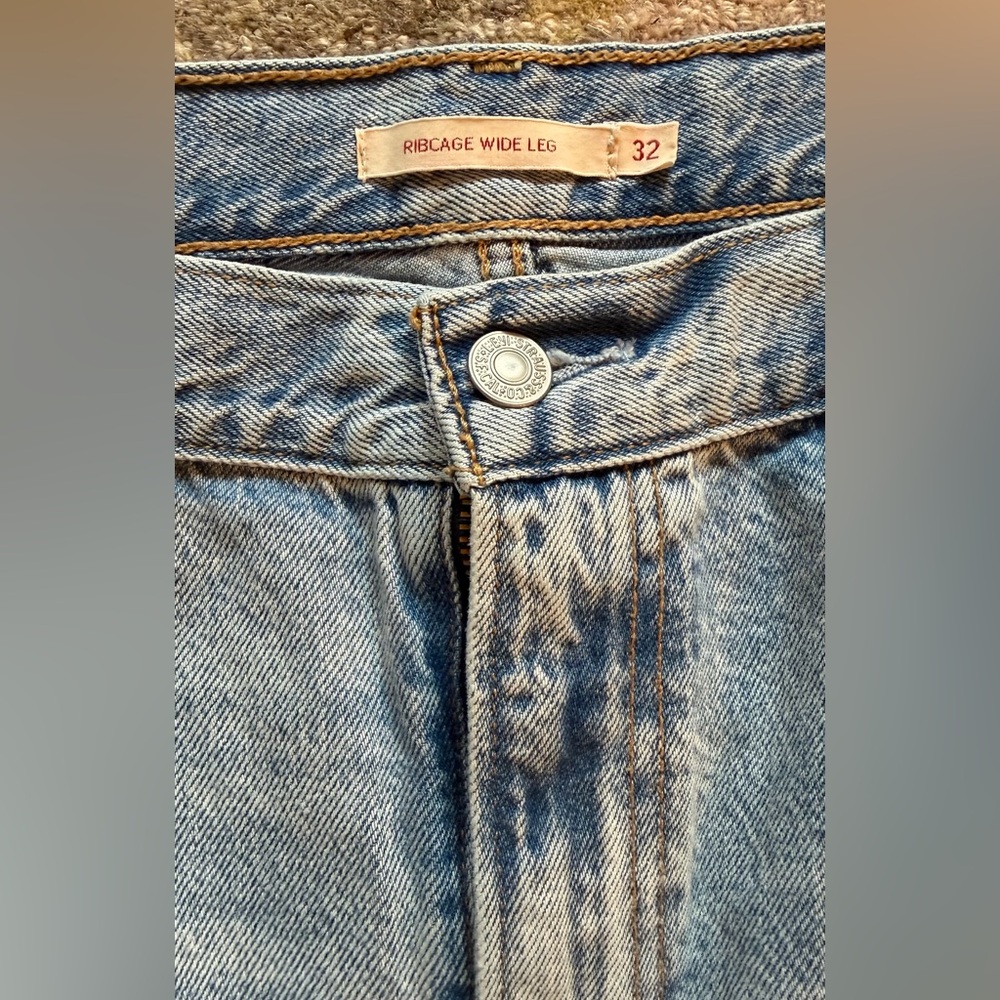 Levi’s Ribcage Wide Leg Premium - Picture 7 of 10
